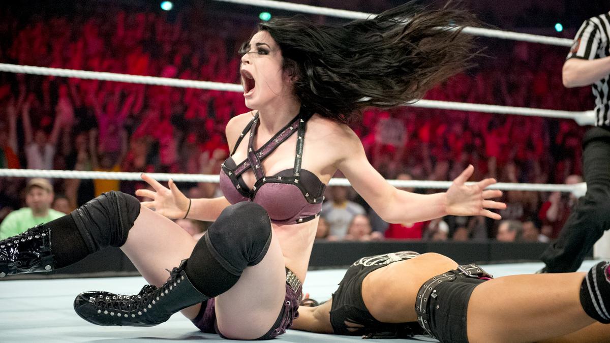 Paige reacts to her first WWE match