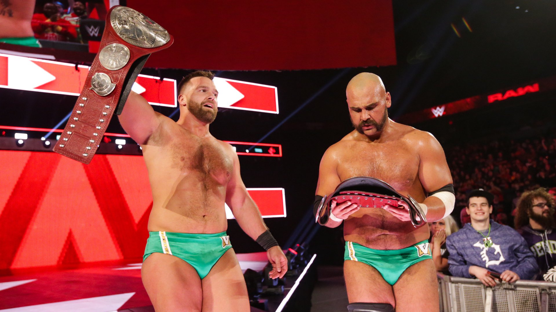 The Revival def. Bobby Roode & Chad Gable to become the new Raw Tag Team Champions