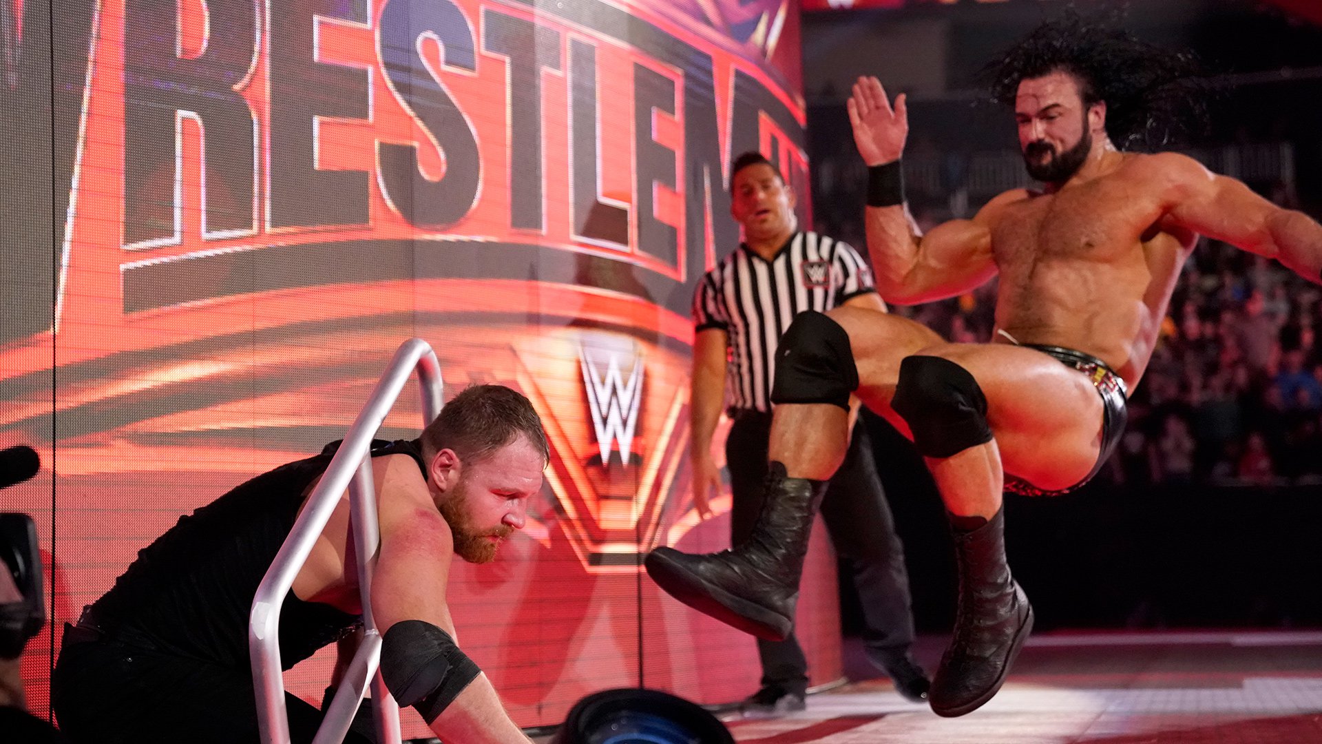 Drew McIntyre def. Dean Ambrose (No Disqualification, No Count-out, Falls Count Anywhere)