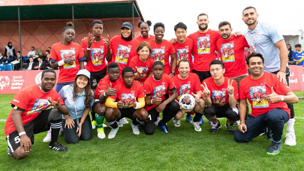 Finn Bálor and other legendary athletes join Special Olympics competitors in unified match