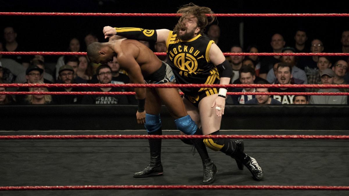 Kassius Ohno def. Ashton Smith  