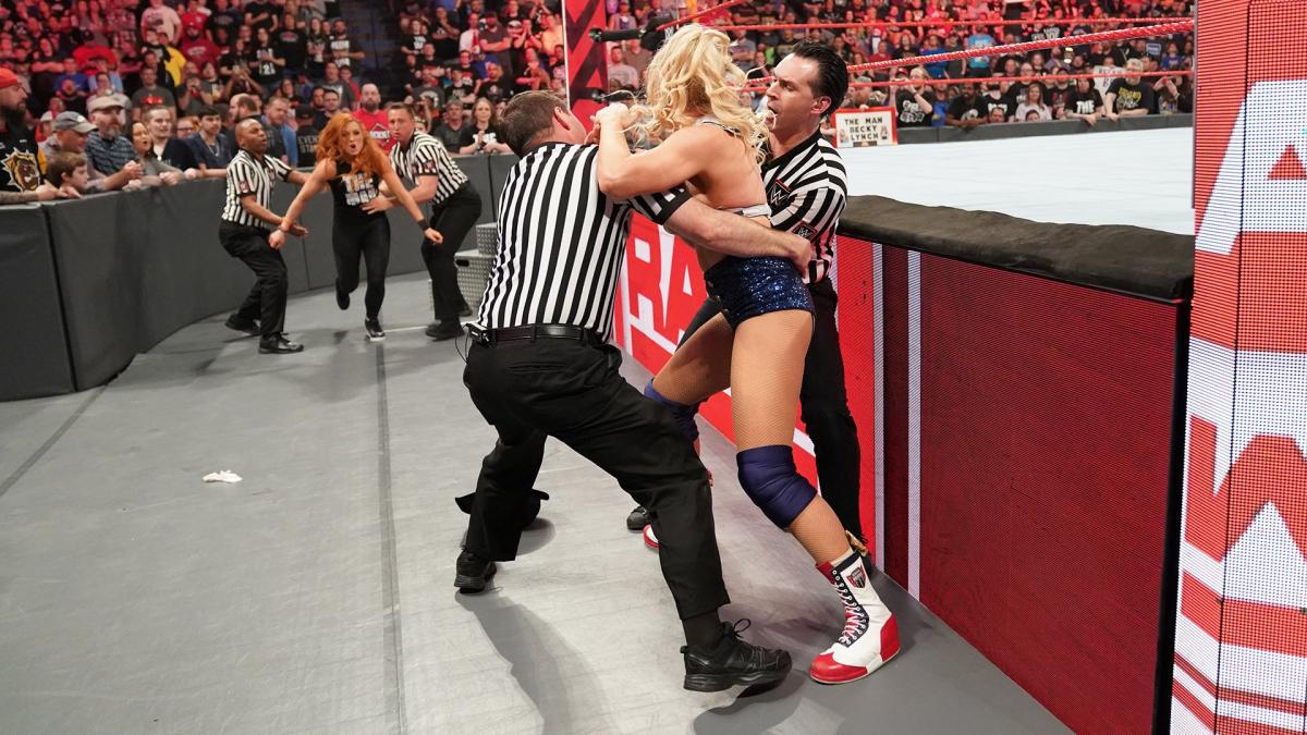 Raw & SmackDown Women’s Champion Becky Lynch brawled with Lacey Evans