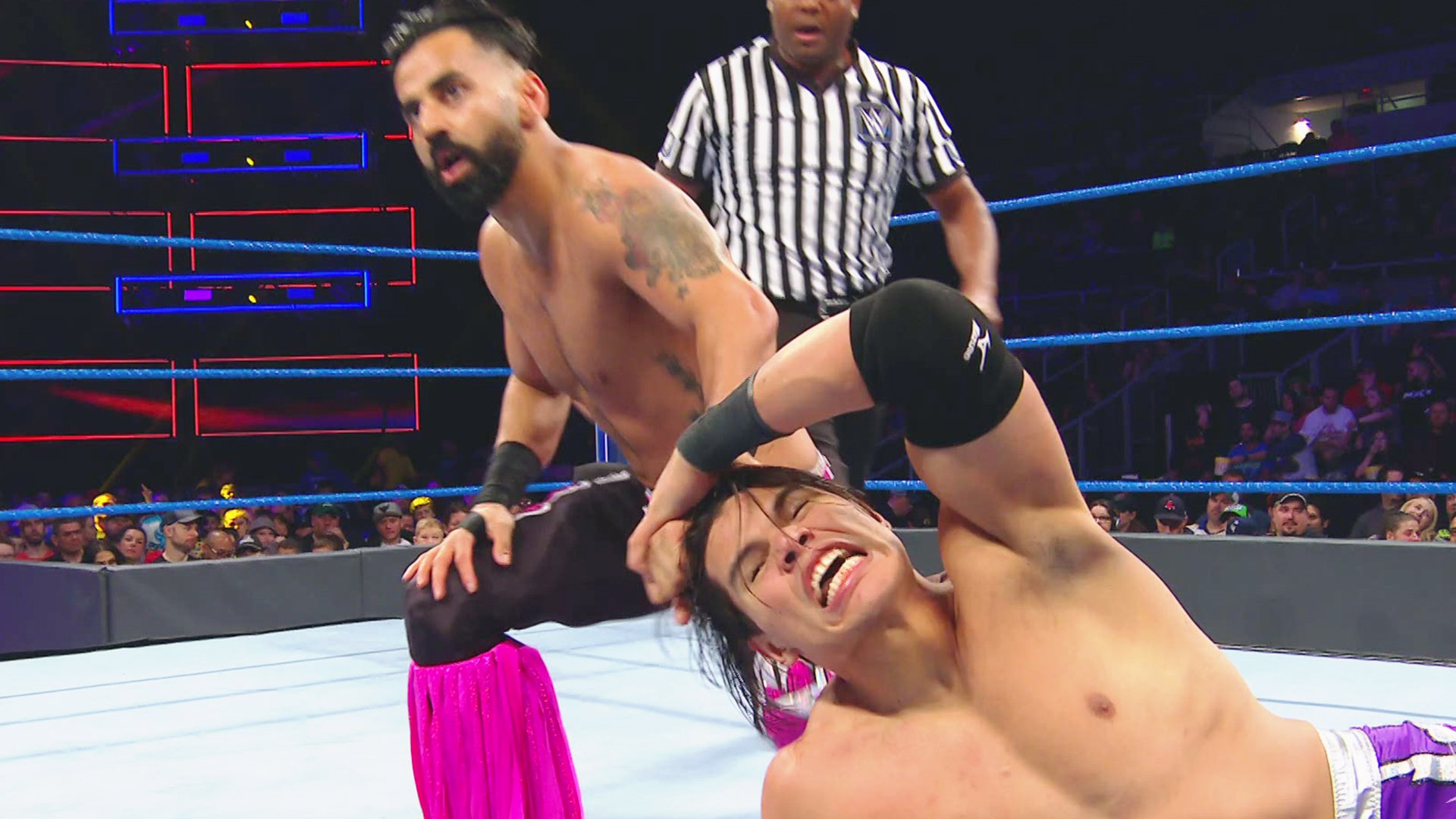 Humberto Carrillo & Gentleman Jack Gallagher def. The Singh Brothers