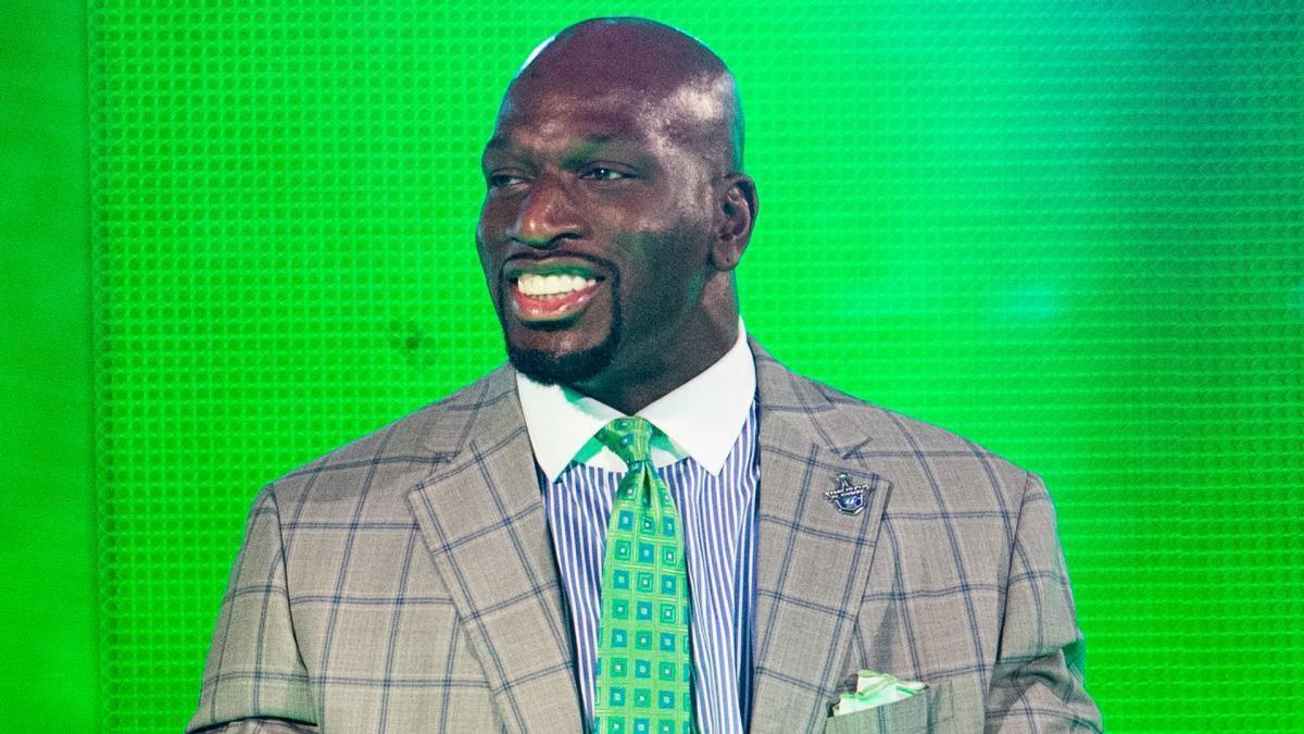 Titus O’Neil steals the show at the 2019 Longines Kentucky Oaks and Kentucky Derby