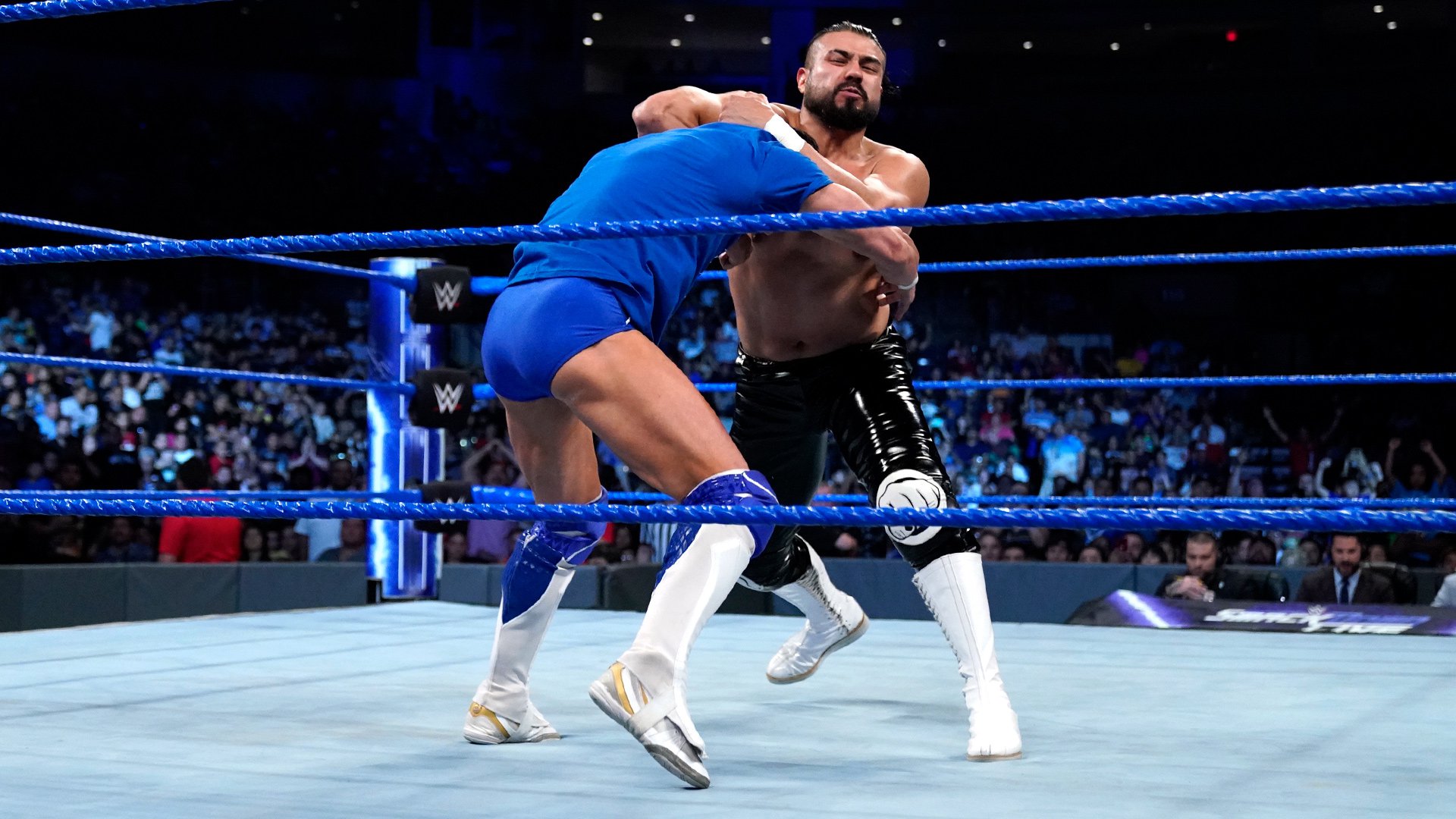 Andrade made a statement before challenging Finn Bálor at WWE Super ShowDown