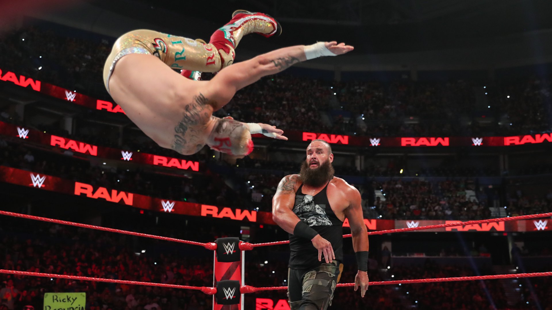 Braun Strowman def. Randy Rowe