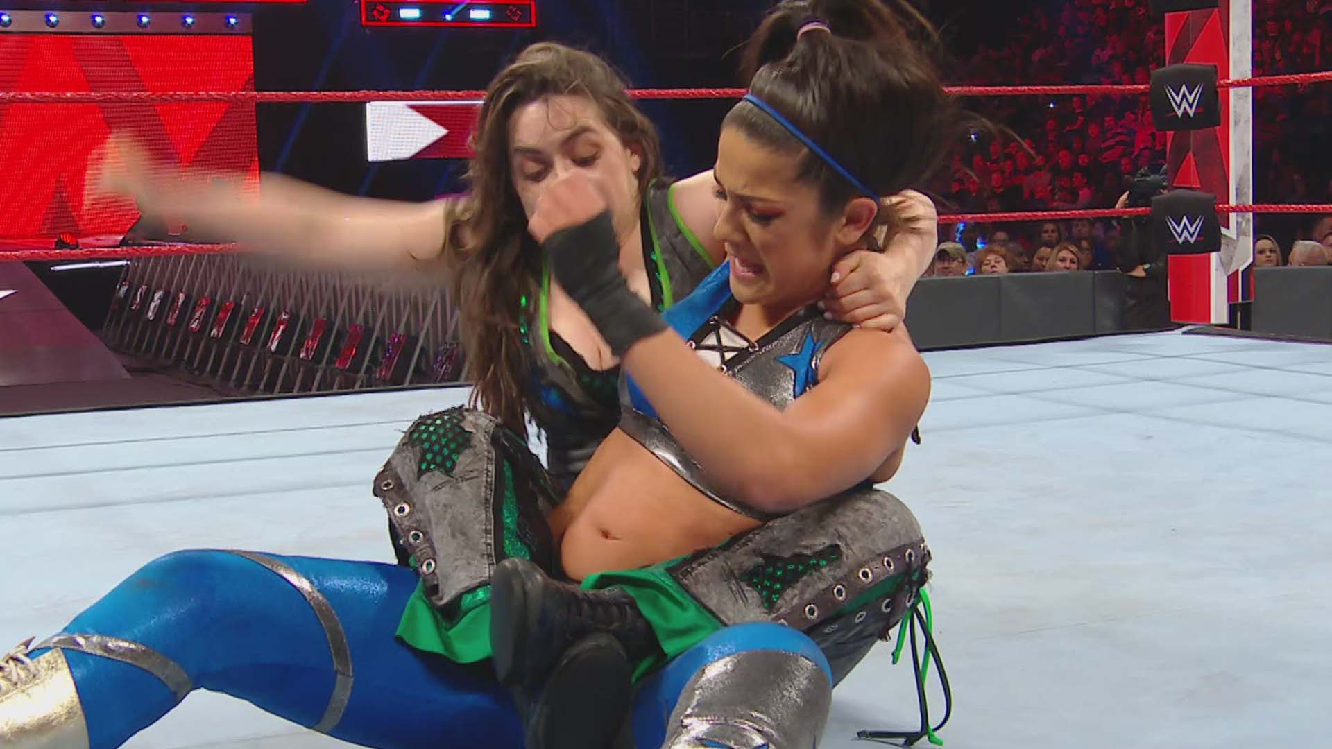 SmackDown Women’s Champion Bayley def. WWE Women’s Tag Team Champion Nikki Cross