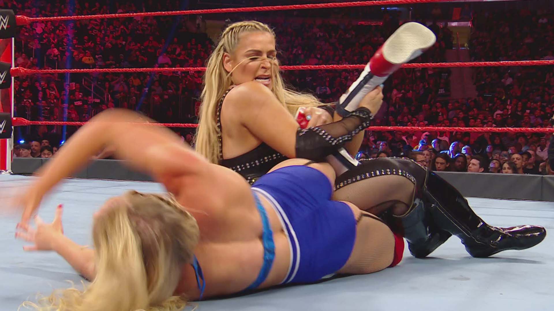 Natalya def. Lacey Evans