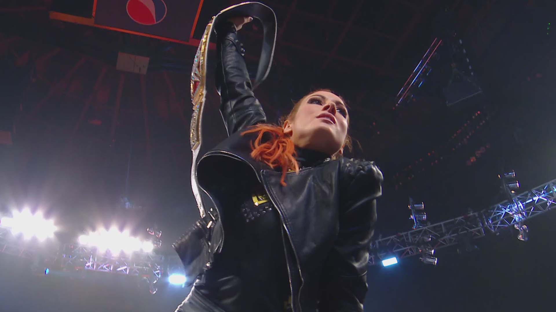 Raw Women’s Champion Becky Lynch def. Charlotte Flair to earn Raw the first Draft pick of the night