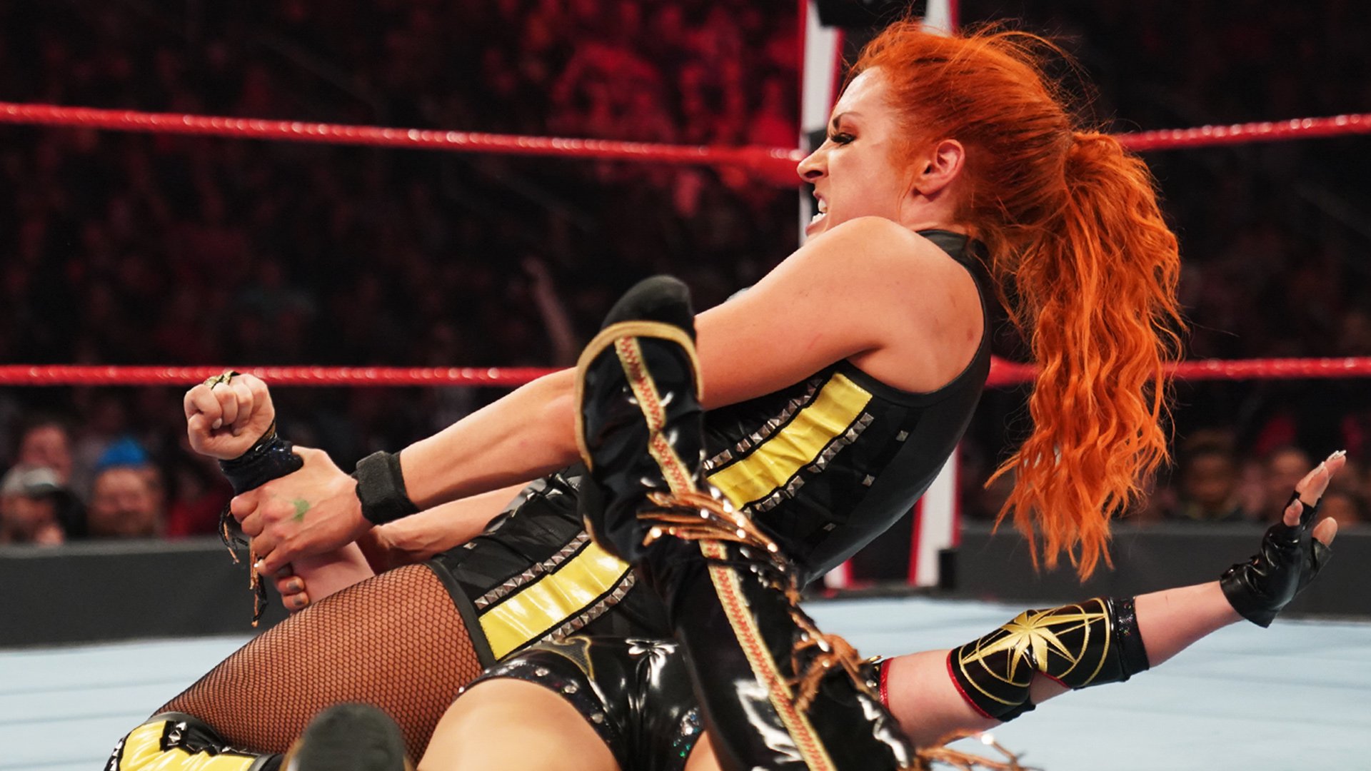 Raw Women’s Champion Becky Lynch def. WWE Women’s Tag Team Champion Kairi Sane