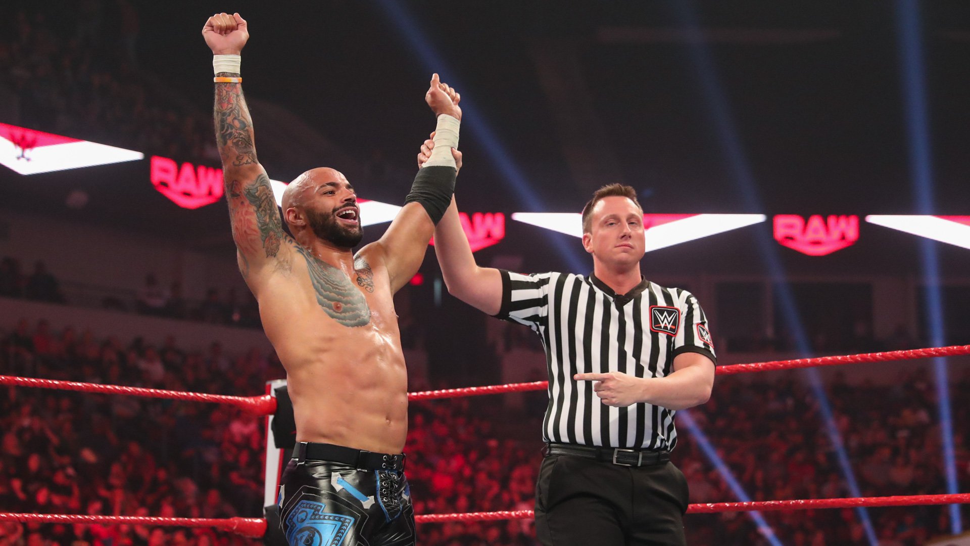 Ricochet def. Apollo Crews (Draft Showcase Match)