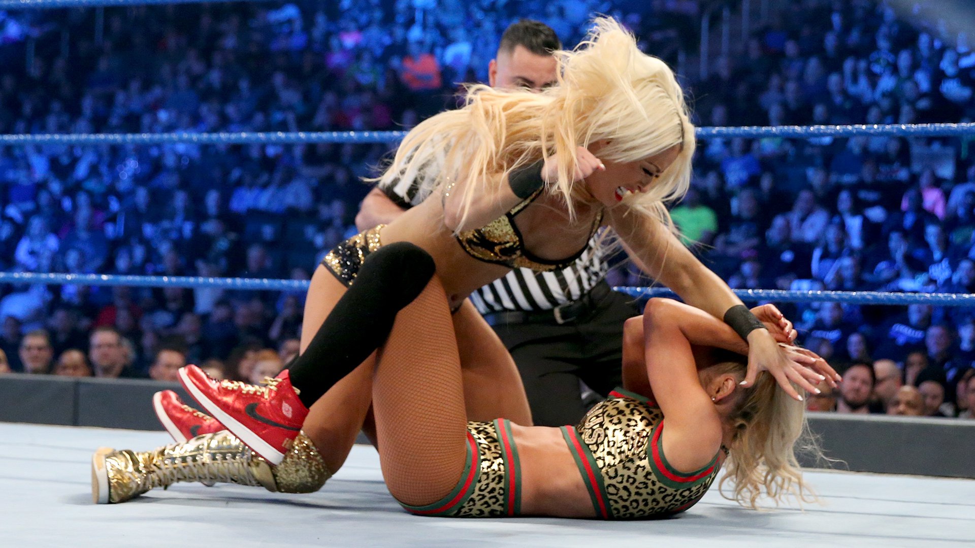 Carmella def. Mandy Rose