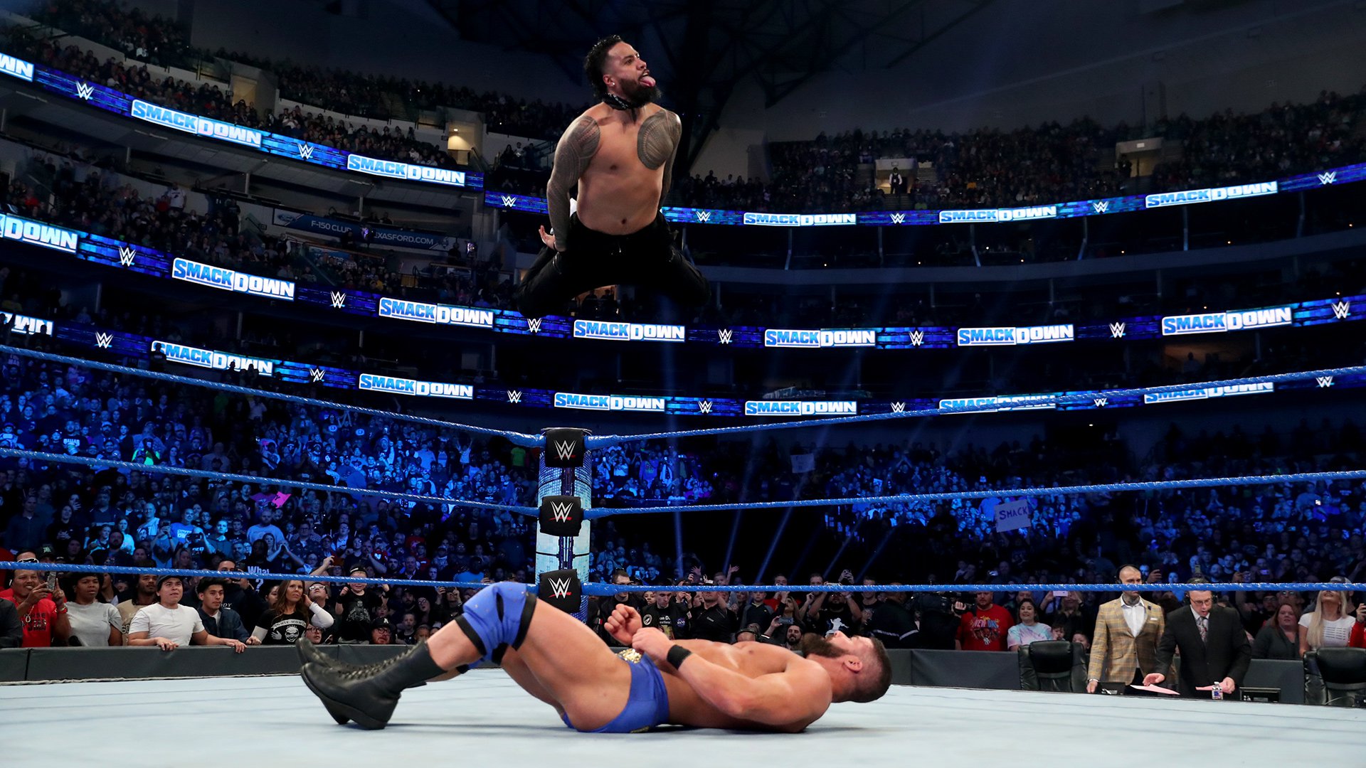 Roman Reigns & The Usos def. King Corbin, Dolph Ziggler & Robert Roode