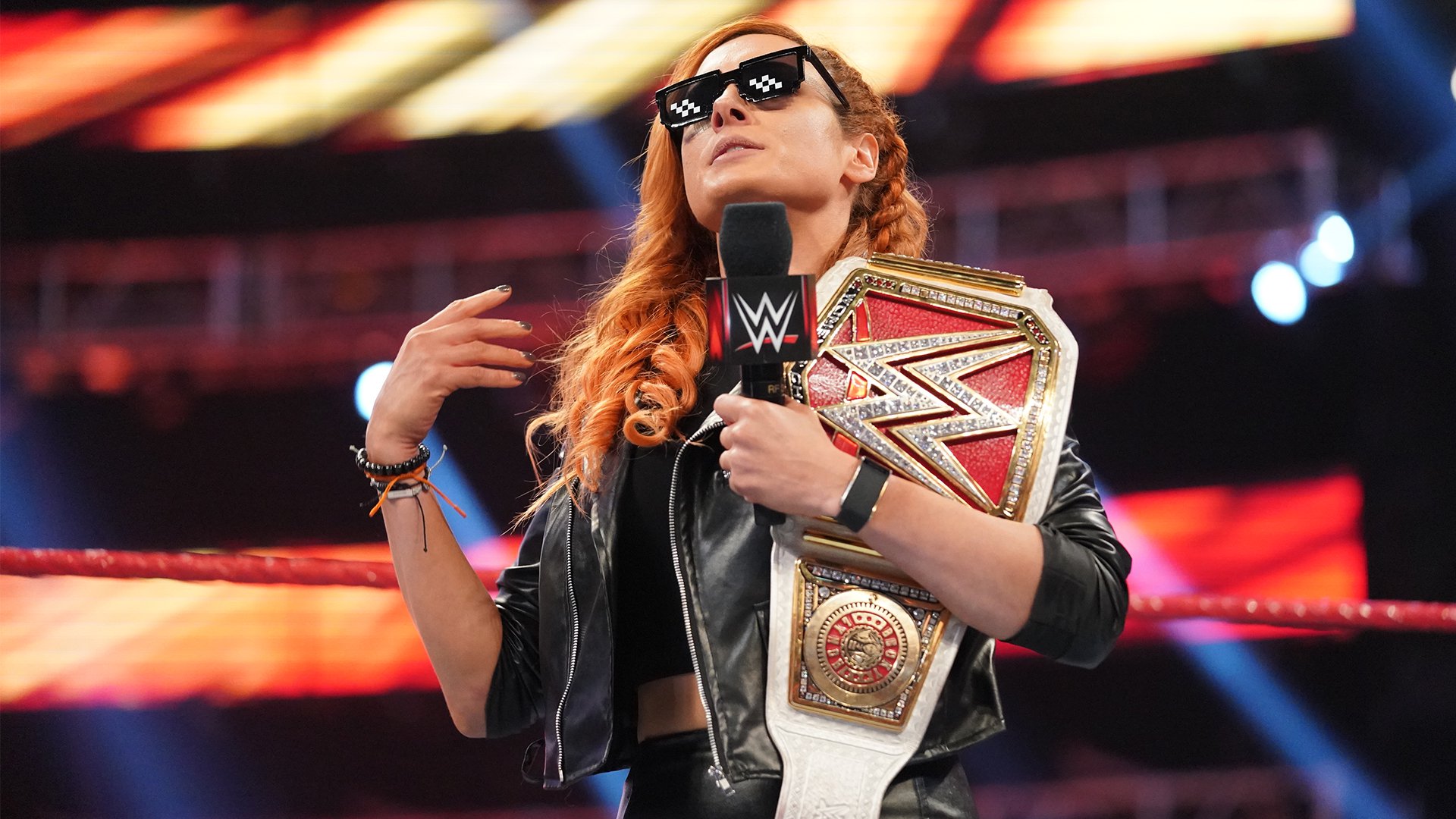 Will Becky Lynch and Shayna Baszler come to blows in the same building?