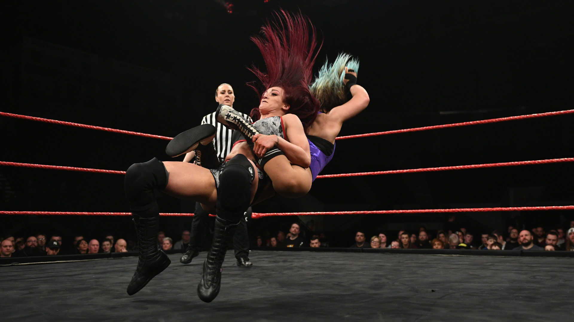 NXT UK Women’s Champion Kay Lee Ray def. Dani Luna