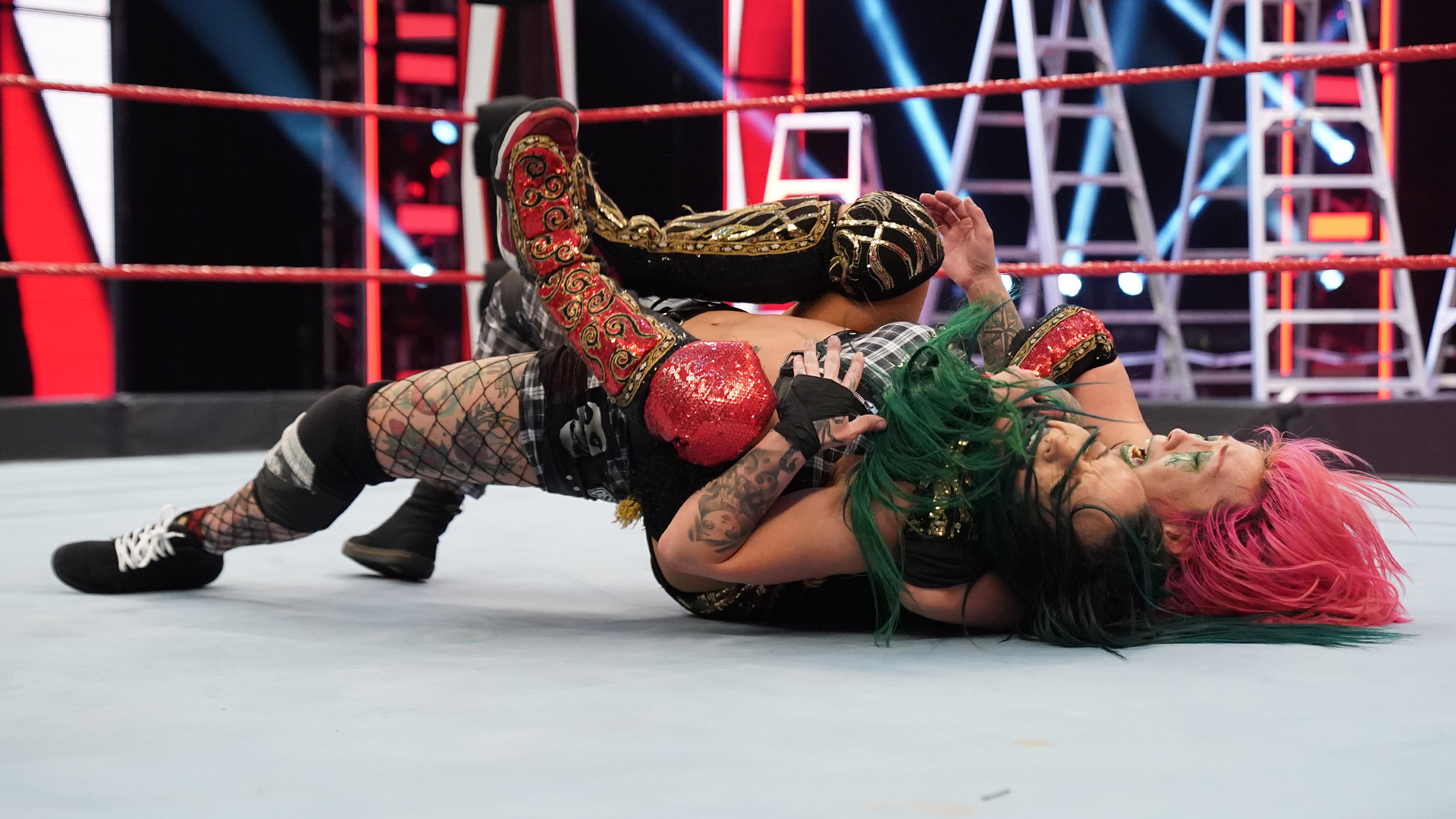 Asuka def. Ruby Riott (Women’s Money in the Bank Qualifying Match)