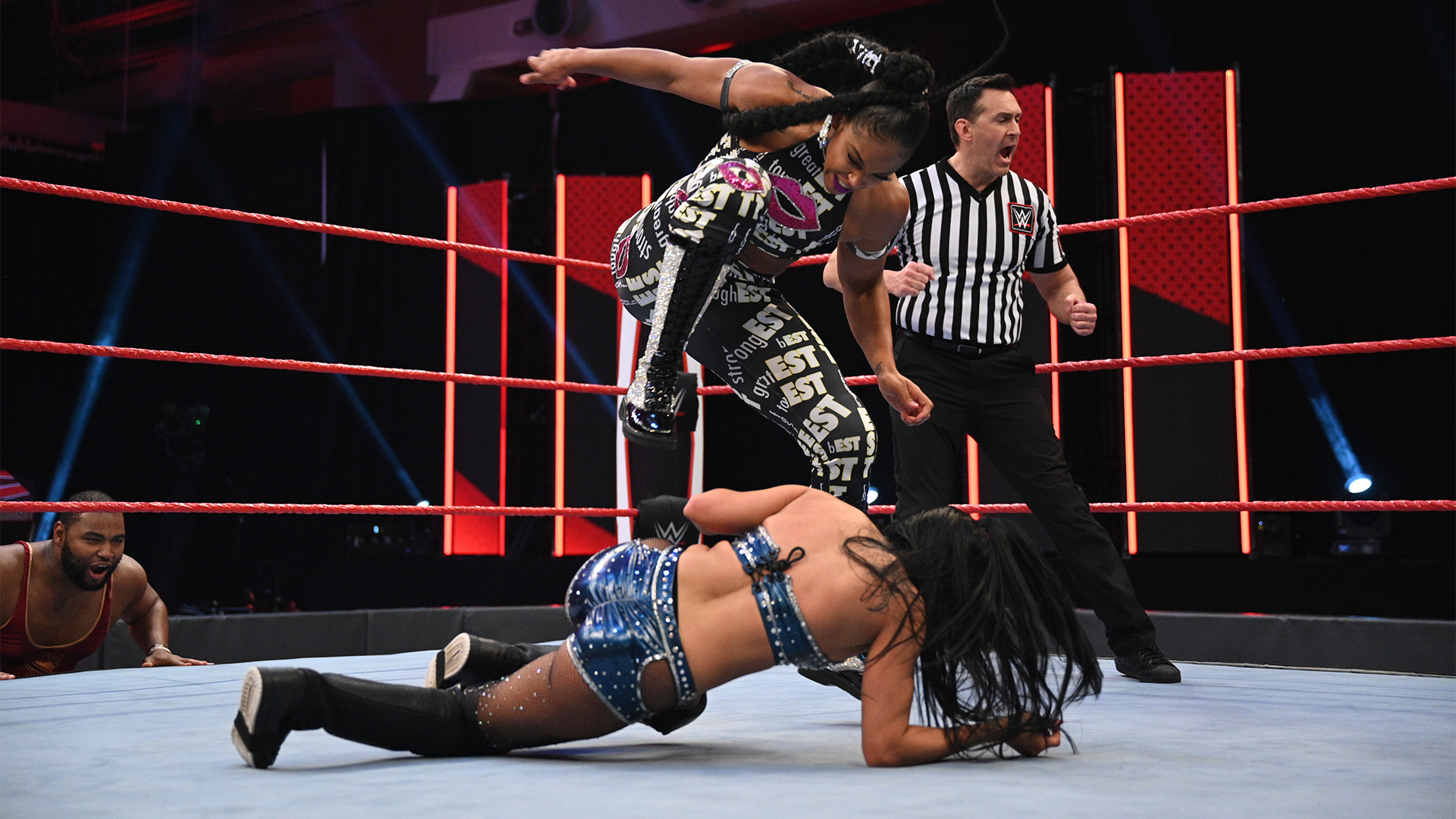 Bianca Belair vs. Zelina Vega ended in a No Contest