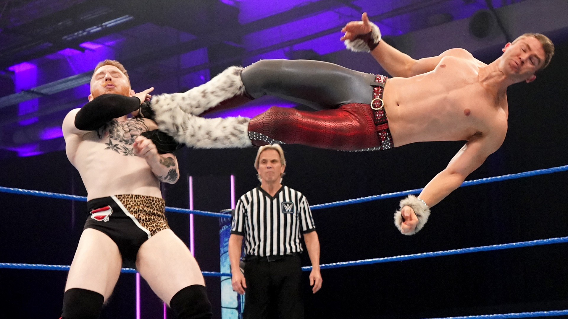 Gentleman Jack Gallagher def. Tyler Breeze