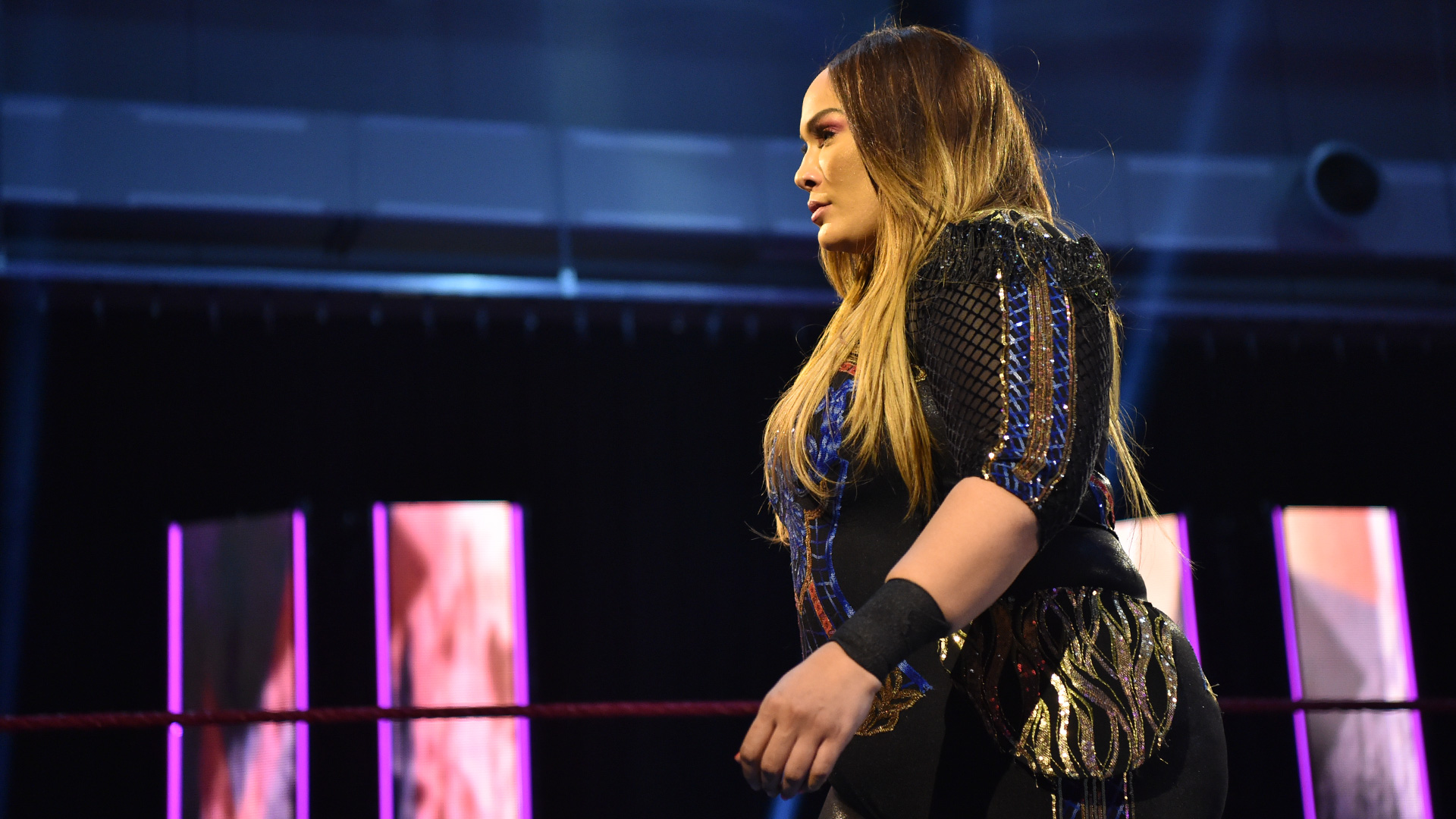 Nia Jax def. Deonna Purrazzo