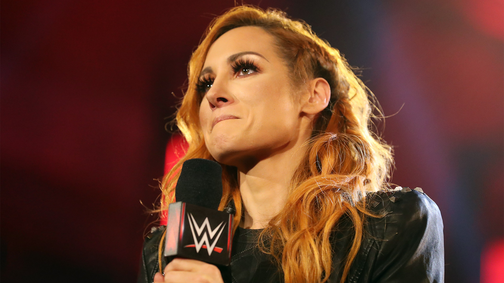 Becky Lynch reveals she’s pregnant on Raw