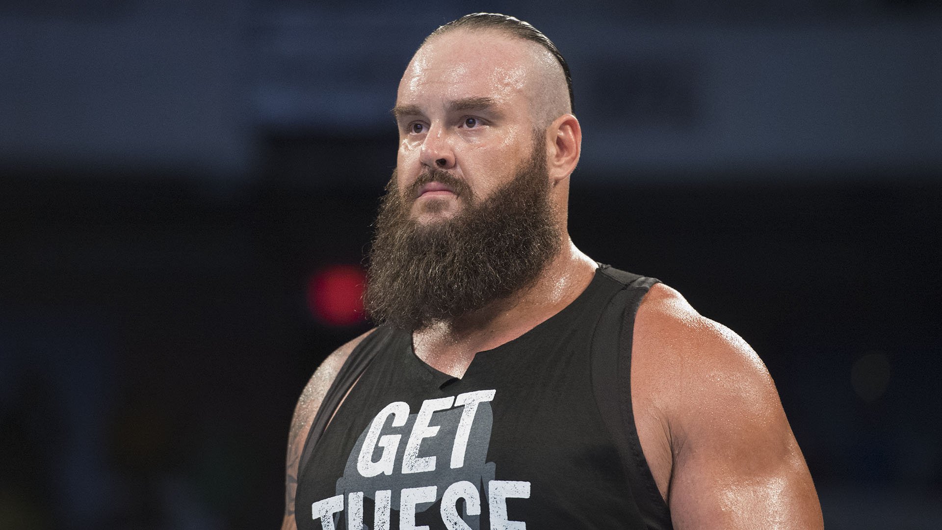 Universal Champion Braun Strowman teams up with Orlando restaurants to provide 1,000 meals for healthcare workers