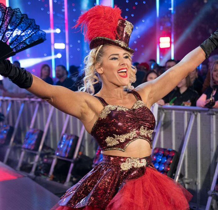 It’s a girl! Lacey Evans reveals the gender of her baby!