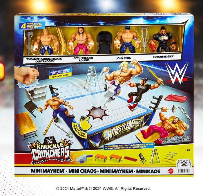 Bring in-ring action home with the WWE Knuckle Crunchers Mini Mayhem Playset