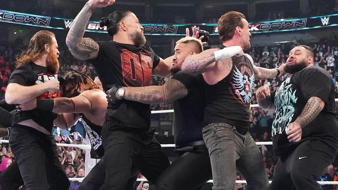 10 Raw and SmackDown takeaways: Many questions arise from CM Punk joining Roman Reigns’ team at Survivor Series: WarGames