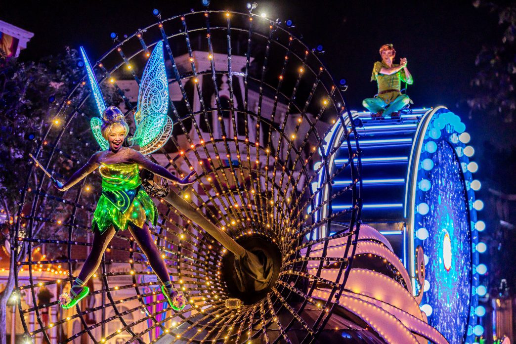 “Paint the Night” Parade Returns to Light Up Disneyland Resort’s 70th Anniversary