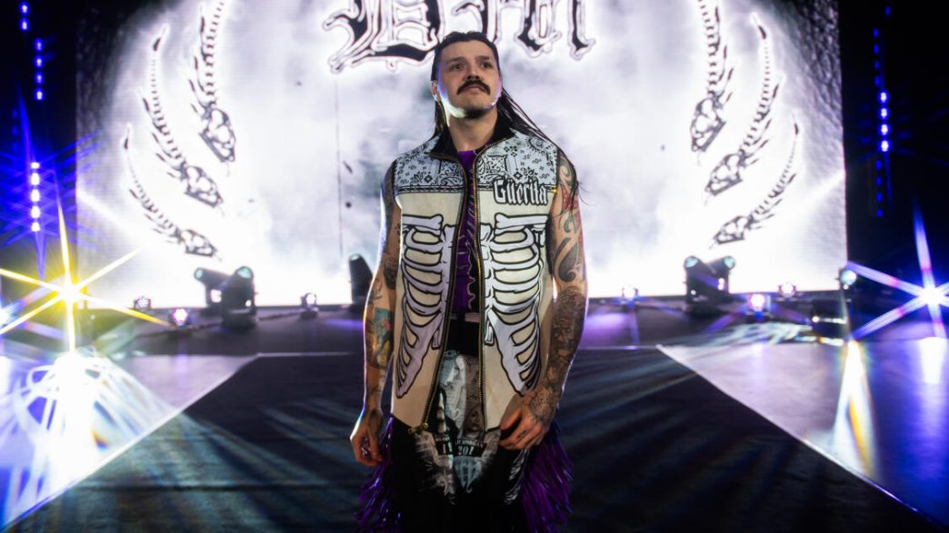 VOTE NOW to help determine Dominik Mysterio’s ring gear at SummerSlam | Presented by Wingstop