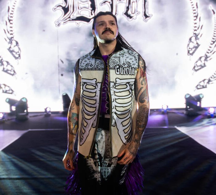 VOTE NOW to help determine Dominik Mysterio’s ring gear at SummerSlam | Presented by Wingstop