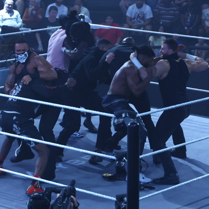 Trick Williams, Moose, Oba Femi & Je’Von Evans Fend Off an Attack From DarkState on WWE NXT – TNA Wrestling