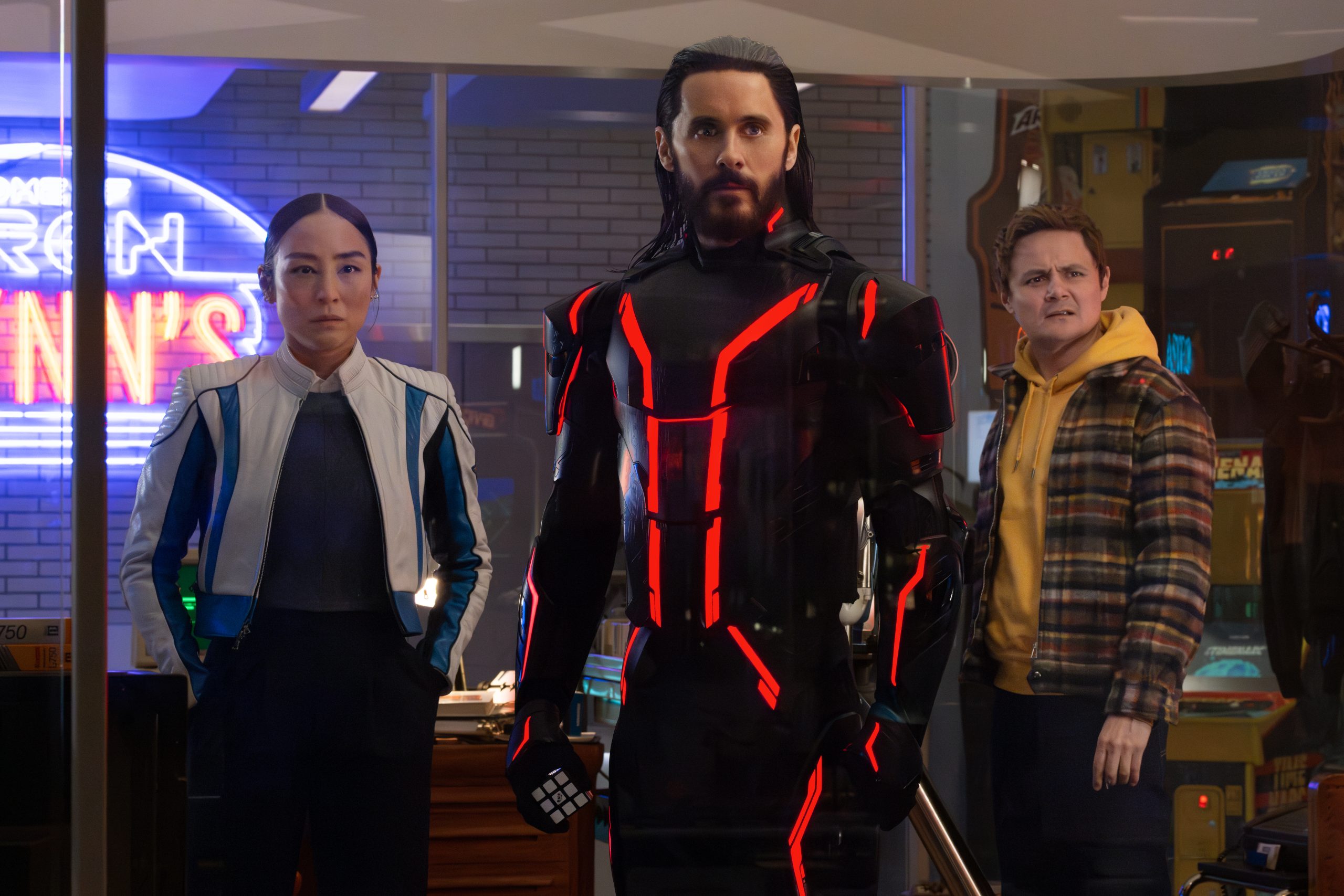 Tron: Ares Review – Visually Electrifying, Kinetic, and Cool