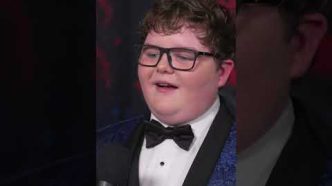 Inside the Mind of 'Derek Turnbow' with Jake Connelly on the 'Stranger Things' Red Carpet