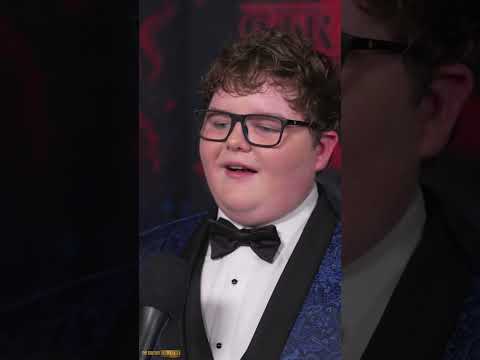 Inside the Mind of ‘Derek Turnbow’ with Jake Connelly on the ‘Stranger Things’ Red Carpet Inside the Mind of ‘Derek Turnbow’ with Jake Connelly on the ‘Stranger Things’ Red Carpet