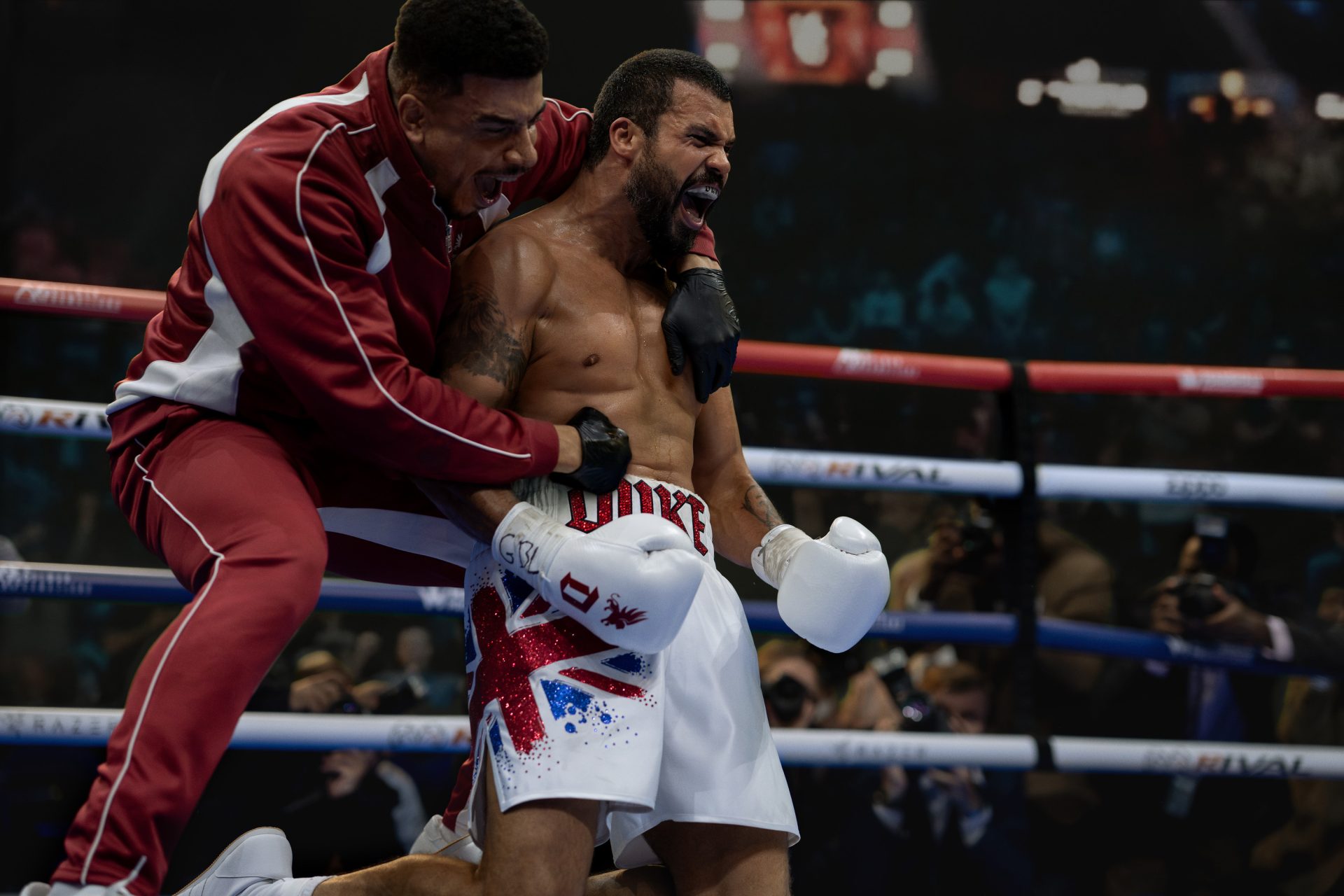 Howard Charles stars as Duke Kilroy in STARZ boxing crime drama Fightland premiering July 31