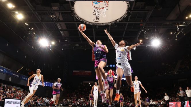 WASHINGTON, D.C. - MAY 29: Sonia Citron #22 of the Washington Mystics drives to the basket during the game against the Los Angeles Sparks on May 29, 2026 at CareFirst Arena in Washington, D.C. Copyright 2026 NBAE (Photo by Stephen Gosling/NBAE via Getty Images)